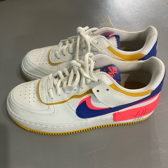 air force 1 shadow white crimson blue